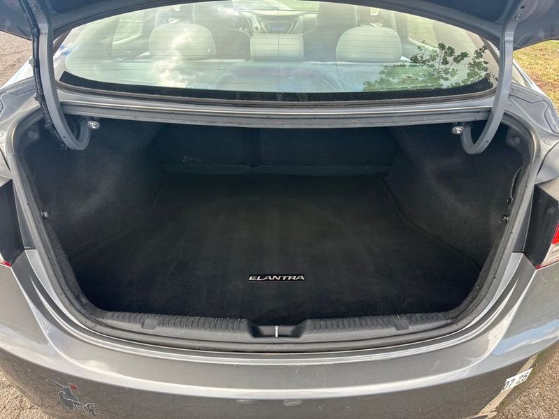 2013 Hyundai Elantra 4dr Sedan Automatic GLS - 23020752 - 18