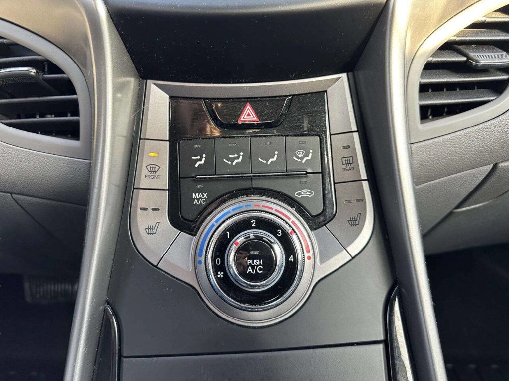 2013 Hyundai Elantra 4dr Sedan Automatic GLS - 22968389 - 29