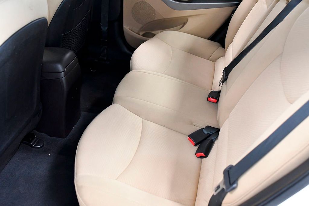 2013 Hyundai Elantra 4dr Sedan Automatic GLS - 22171321 - 9