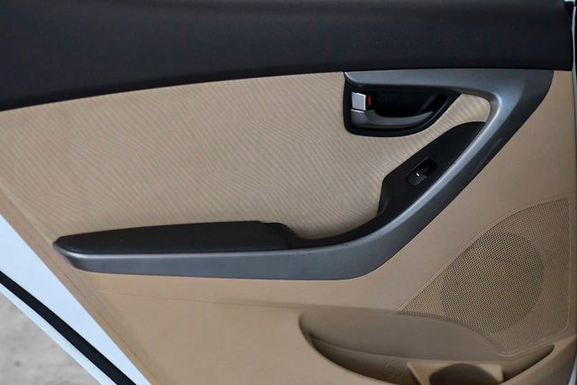 2013 Hyundai Elantra 4dr Sedan Automatic GLS - 22171321 - 10