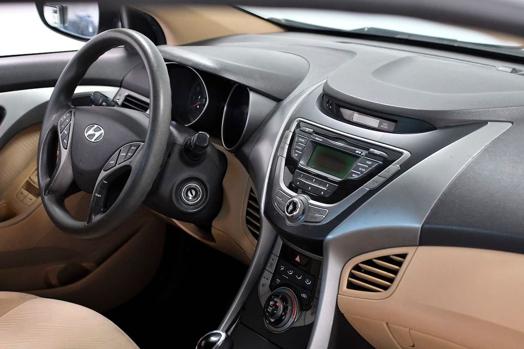 2013 Hyundai Elantra 4dr Sedan Automatic GLS - 22171321 - 16