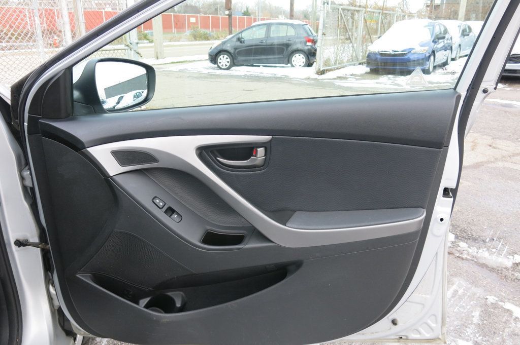 2013 Hyundai Elantra 4dr Sedan Automatic Limited - 22954738 - 47