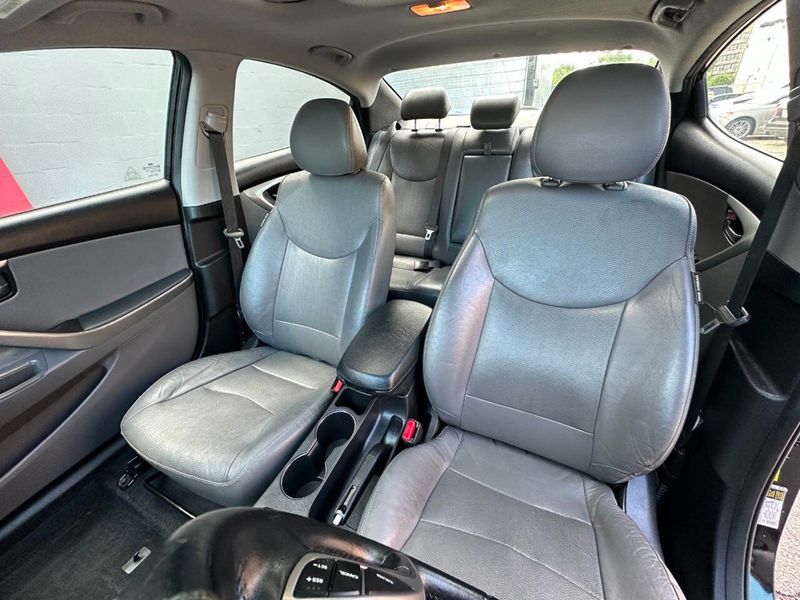 2013 Hyundai Elantra 4dr Sedan Automatic Limited - 22872573 - 15