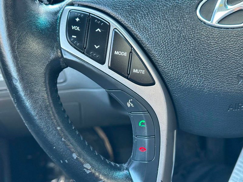 2013 Hyundai Elantra 4dr Sedan Automatic Limited - 22872573 - 27