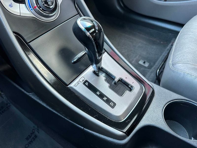 2013 Hyundai Elantra 4dr Sedan Automatic Limited - 22872573 - 33