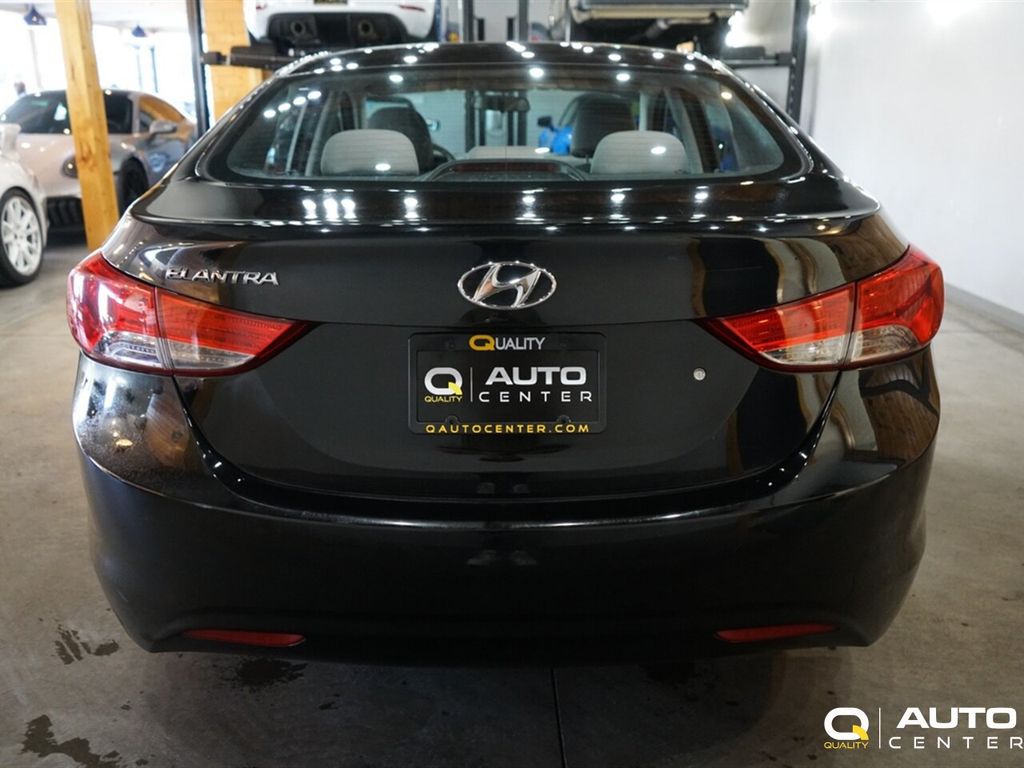 2013 Hyundai Elantra 4dr Sedan Manual GLS - 23029166 - 4