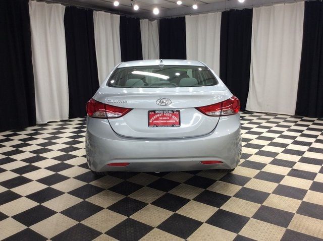 2013 Hyundai Elantra 4dr Sedan Manual GLS - 22945076 - 4