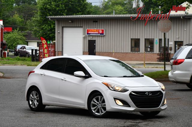 2013 Hyundai Elantra GT 1.8 6-Speed A/T's photo