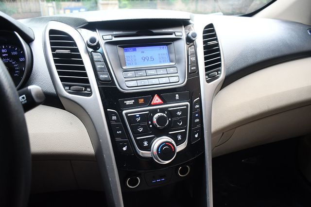 2013 Hyundai Elantra GT Base - 23037445 - 10