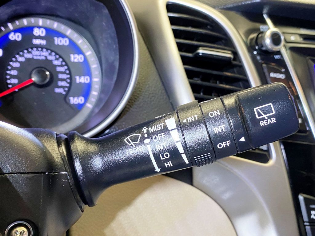 2013 Hyundai Elantra GT Base - 22970869 - 26