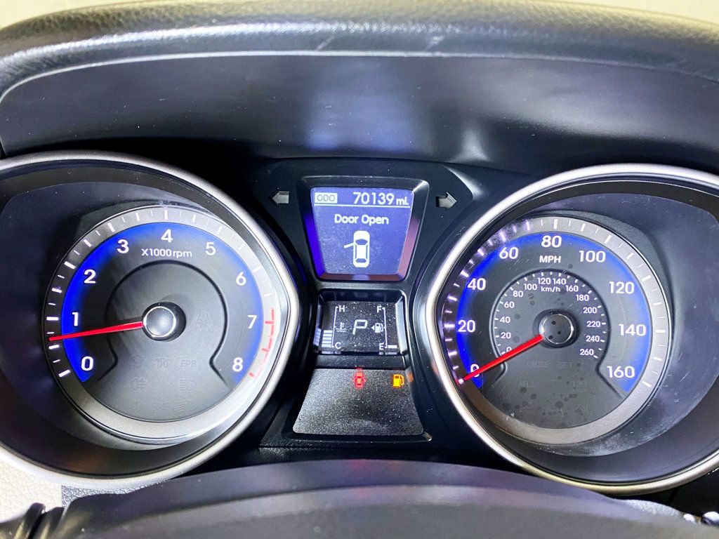 2013 Hyundai Elantra GT Base - 22970869 - 27