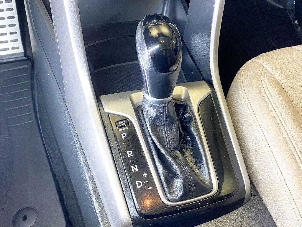 2013 Hyundai Elantra GT Base - 22970869 - 32