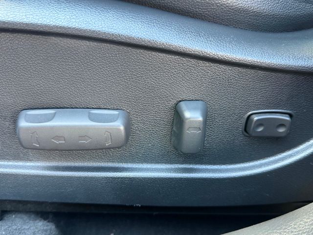 2013 Hyundai Elantra GT Base - 23050487 - 19