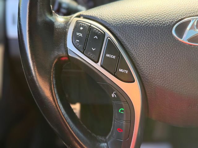2013 Hyundai Elantra GT Base - 23050487 - 25