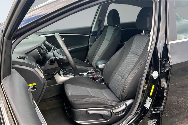 2013 Hyundai Elantra GT Base - 23020224 - 9
