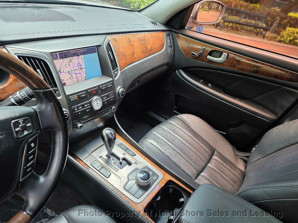 2013 Hyundai Equus 4dr Sedan Signature - 23024741 - 25