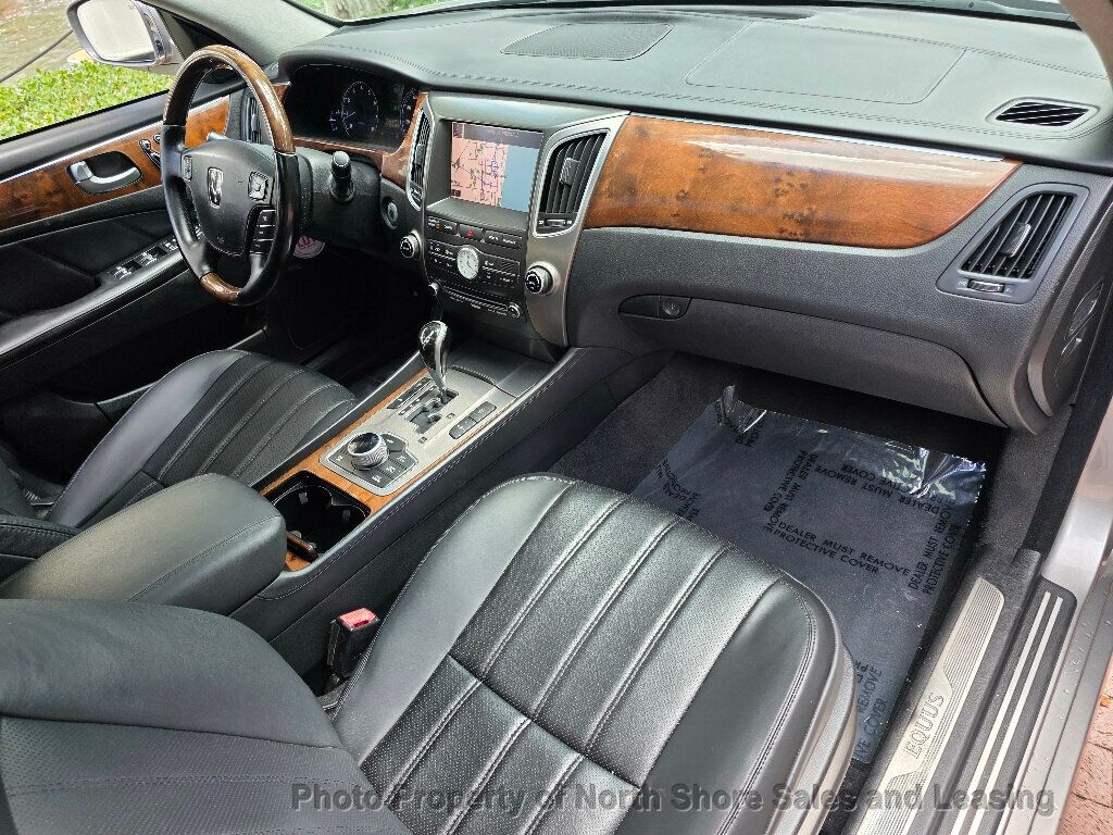 2013 Hyundai Equus 4dr Sedan Signature - 23024741 - 37