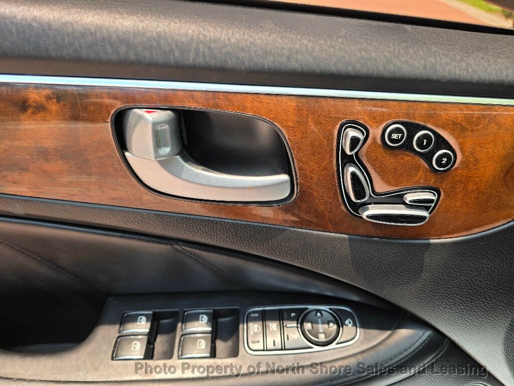 2013 Hyundai Equus 4dr Sedan Signature - 23024741 - 44