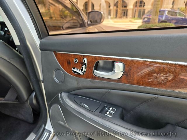 2013 Hyundai Equus 4dr Sedan Signature - 23024741 - 45