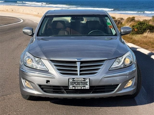 2013 Hyundai Genesis 4dr Sedan V6 3.8L - 22720320 - 3