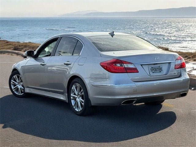 2013 Hyundai Genesis 4dr Sedan V6 3.8L - 22720320 - 5