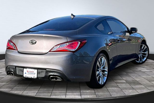 2013 Hyundai Genesis Coupe 2.0T R-Spec 6-Speed M/T's photo