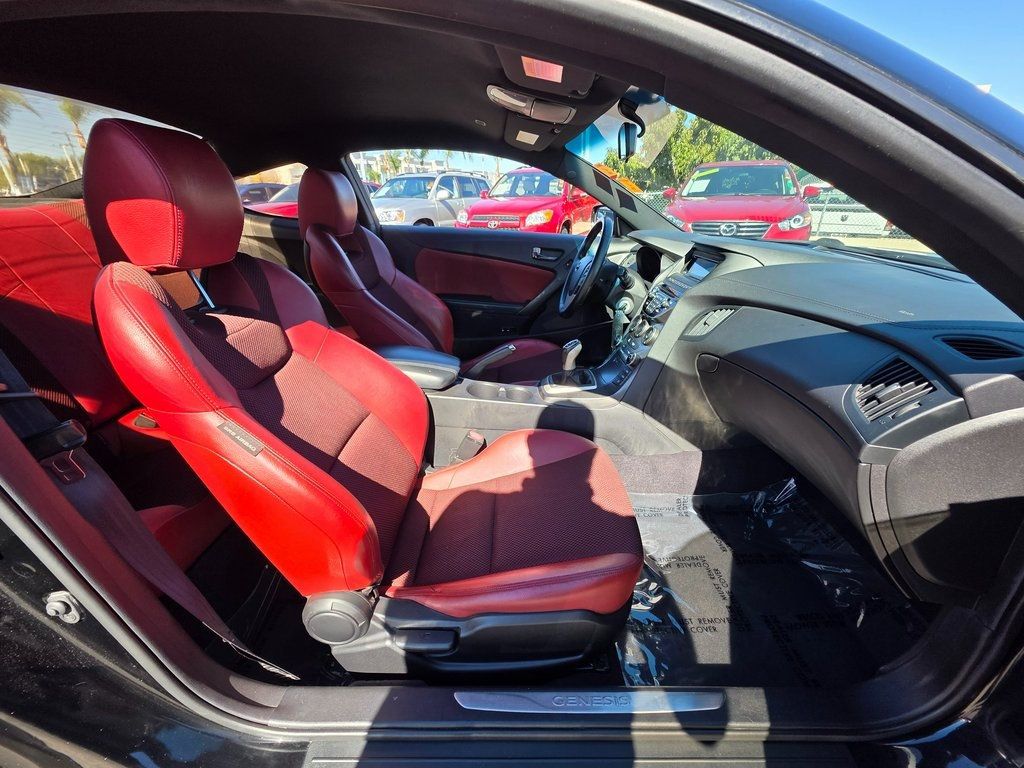 2013 Hyundai Genesis Coupe 2dr V6 3.8L Manual R-Spec - 22928530 - 8