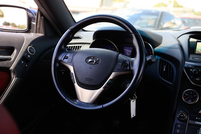 2013 Hyundai Genesis Coupe 2dr V6 3.8L Manual R-Spec - 22917448 - 25