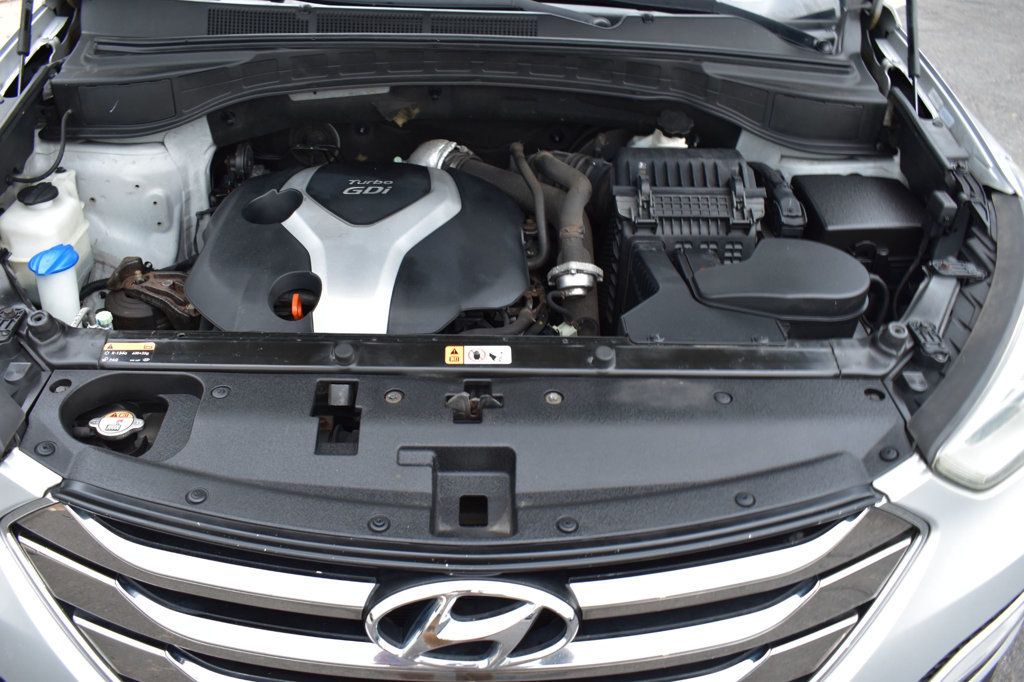2013 Hyundai Santa Fe 2.0T Sport photo 10