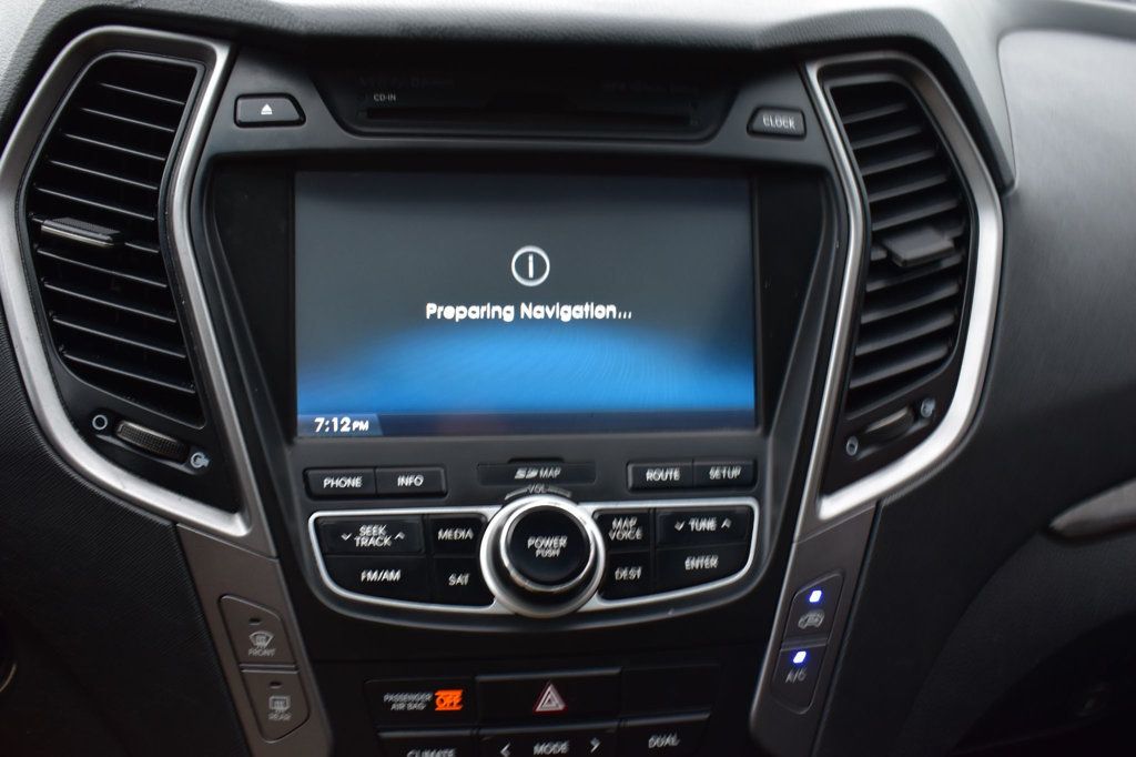 2013 Hyundai Santa Fe 2.0T Sport photo 30