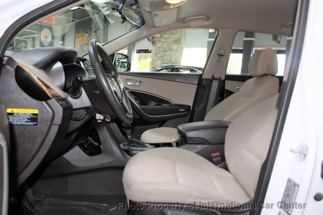 2013 Hyundai Santa Fe GLS photo 16