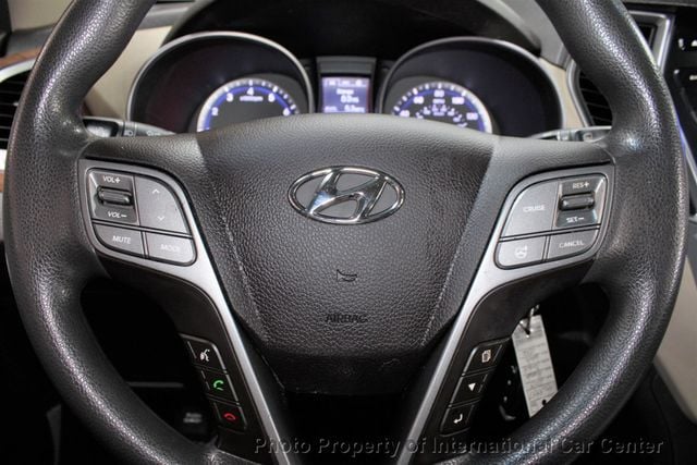 2013 Hyundai Santa Fe GLS photo 21