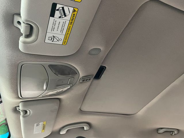 2013 Hyundai Santa Fe AWD 4dr GLS - 23012320 - 29