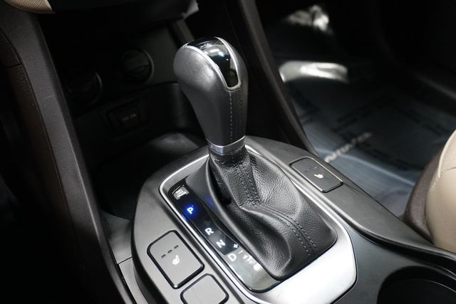 2013 Hyundai Santa Fe FWD 4dr Sport - 22951427 - 21