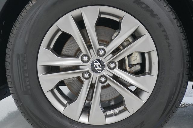 2013 Hyundai Santa Fe FWD 4dr Sport - 22951427 - 28