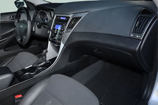 2013 HYUNDAI SONATA 4dr Sedan 2.0T Automatic SE - 22983683 - 18