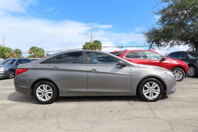 2013 HYUNDAI SONATA 4dr Sedan 2.4L Automatic GLS - 22638039 - 2