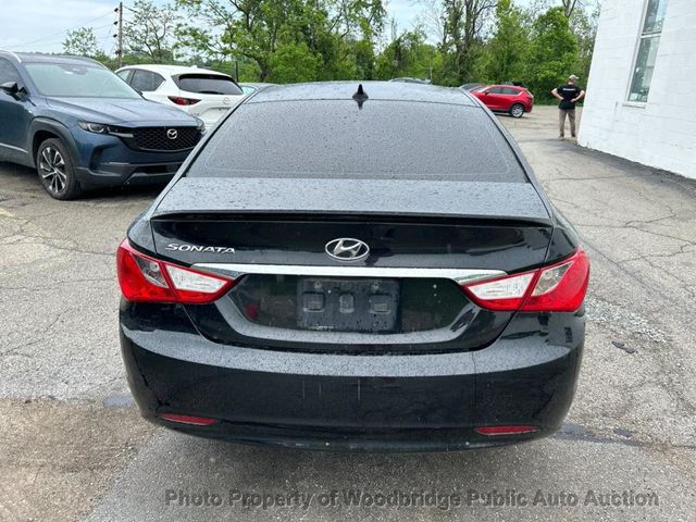 2013 Hyundai Sonata 4dr Sedan 2.4L Automatic GLS - 23031867 - 3