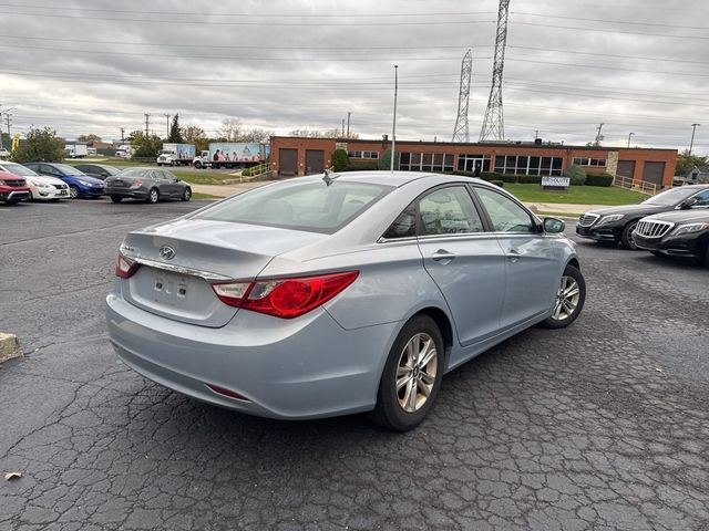 2013 Hyundai Sonata 4dr Sedan 2.4L Automatic GLS - 22935624 - 3