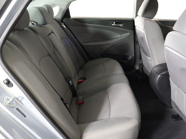 2013 Hyundai Sonata 4dr Sedan 2.4L Automatic GLS - 22989461 - 30