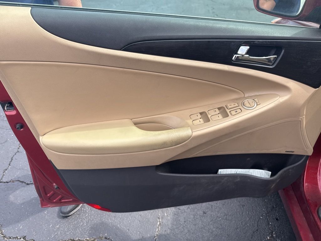 2013 Hyundai Sonata 4dr Sedan 2.4L Automatic Limited - 23012017 - 12