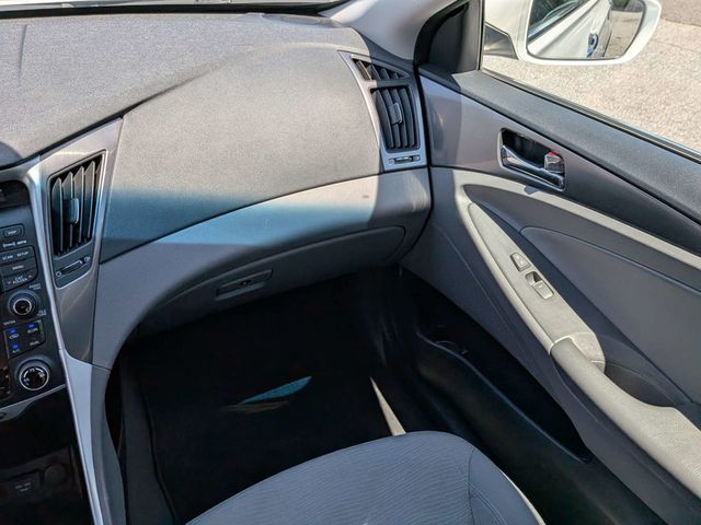 2013 Hyundai Sonata Hybrid  - 23037813 - 15