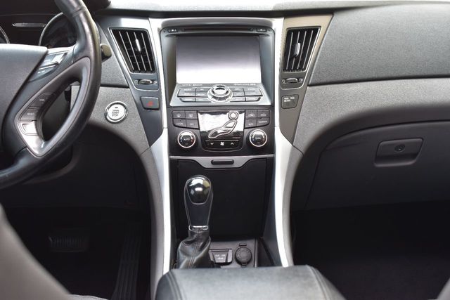 2013 Hyundai Sonata Hybrid 4dr Sedan Limited w/Panoramic Sunroof Pkg - 21970514 - 26