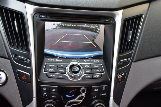 2013 Hyundai Sonata Hybrid 4dr Sedan Limited w/Panoramic Sunroof Pkg - 21970514 - 34