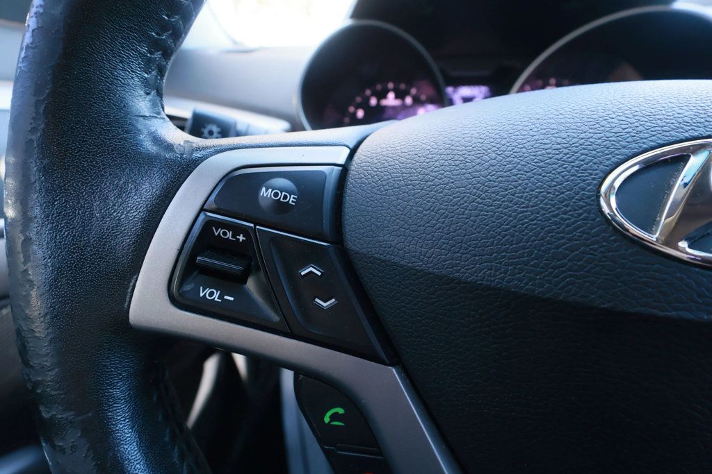 2013 Hyundai Veloster 2 DOOR HATCHBACK, TINTED, PADDLE SHIFT, TOUCHSCREEN, BLUETOOTH!! - 22926724 - 11