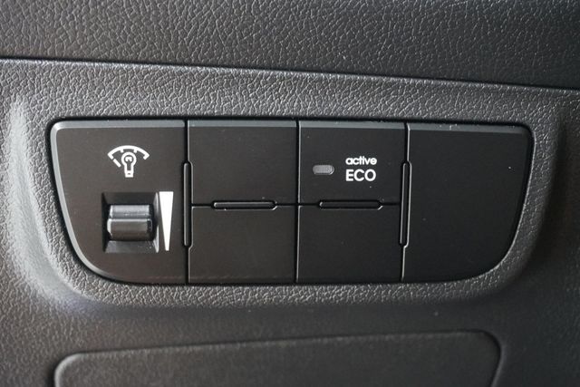 2013 Hyundai Veloster 3dr Coupe Automatic Turbo w/Black Int - 22983421 - 18