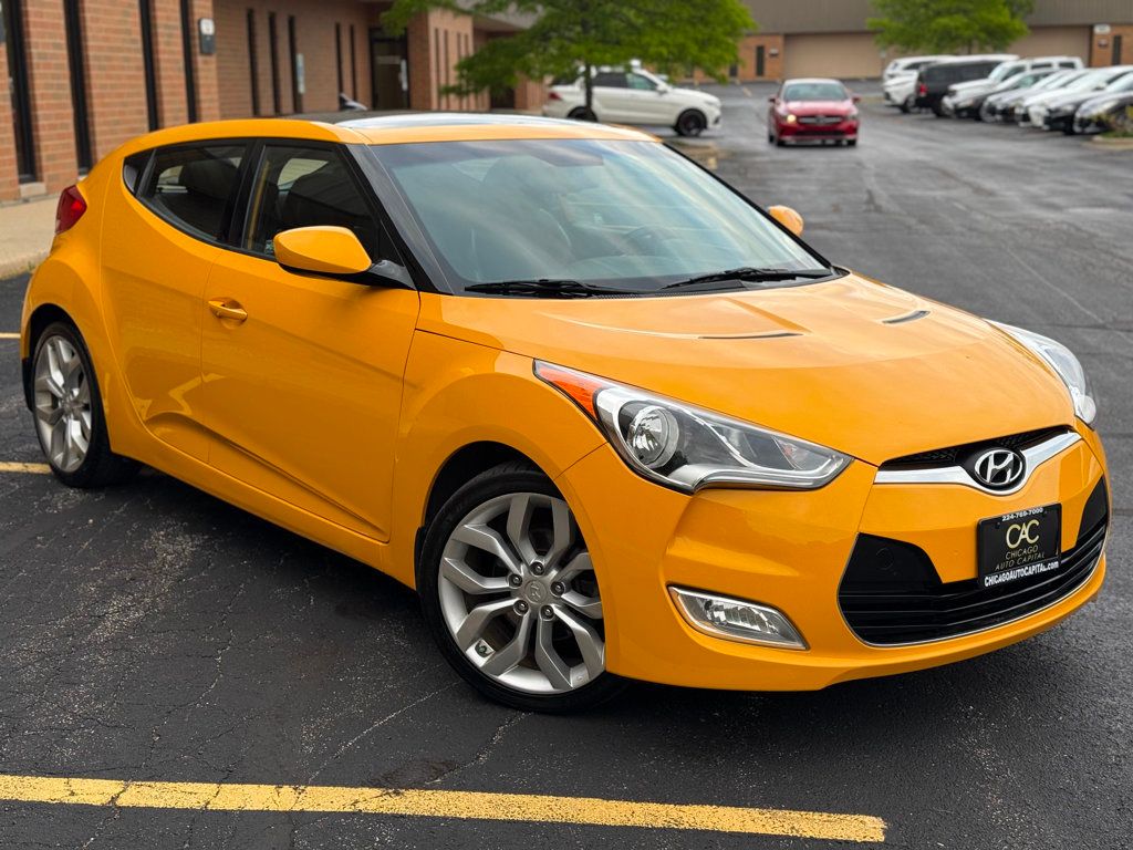 2013 Hyundai Veloster Base Turbo Ultimate photo 2