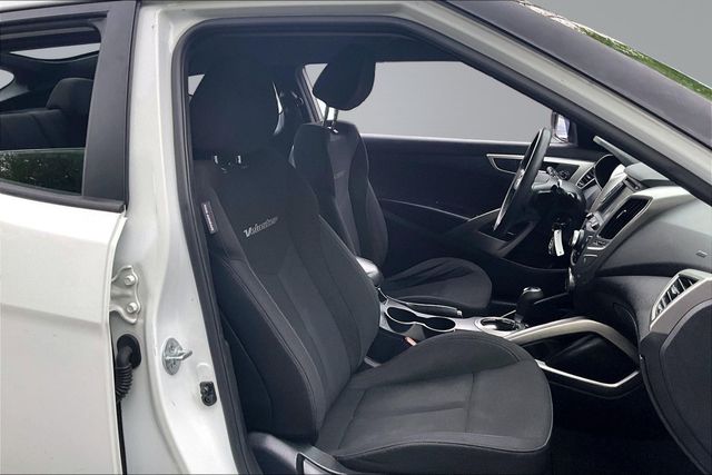 2013 Hyundai Veloster 3dr Coupe Manual w/Black Int - 23020223 - 13
