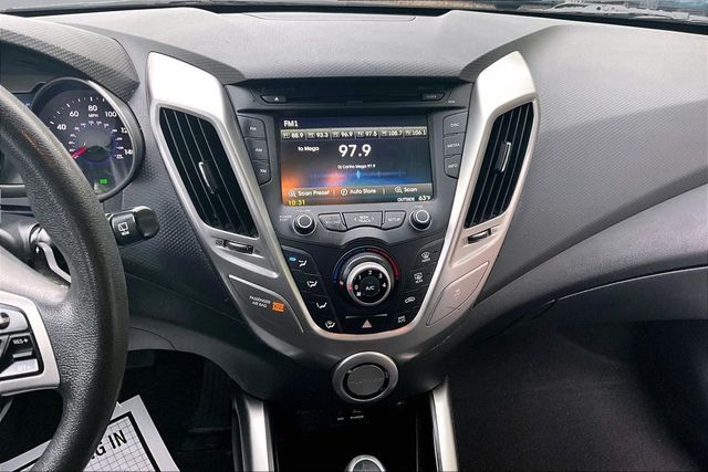 2013 Hyundai Veloster 3dr Coupe Manual w/Black Int - 23020223 - 24