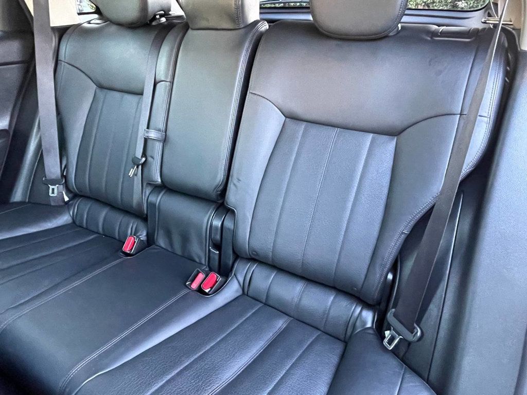 2013 Infiniti FX37 Base photo 8